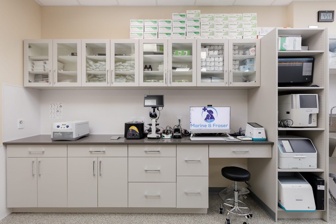 Marine and Fraser Veterinary Clinic Company Image